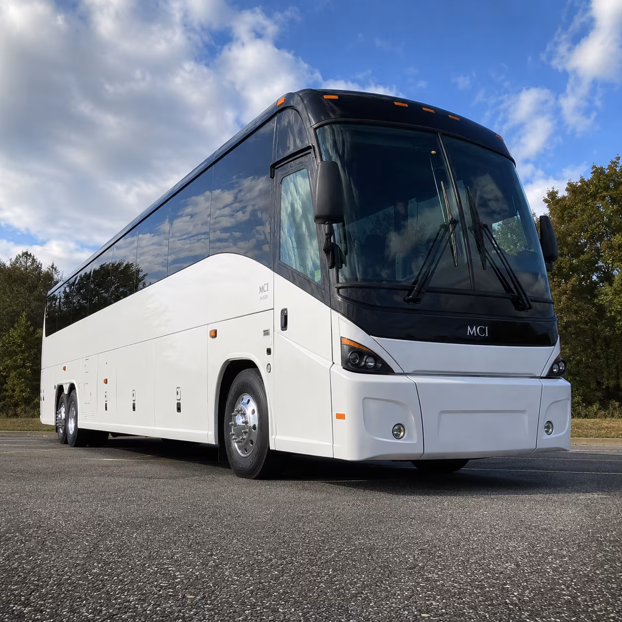 airport shuttle buses for arriving groups headed to columbia hotels