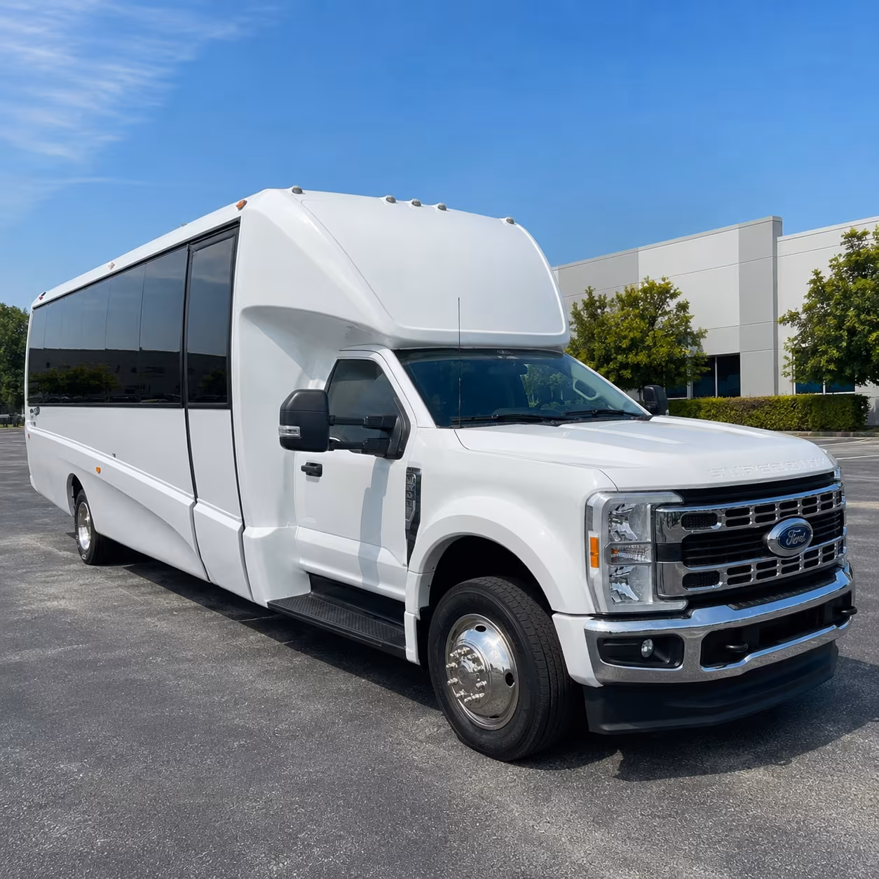 charter buses for corporate retreats around lake murray