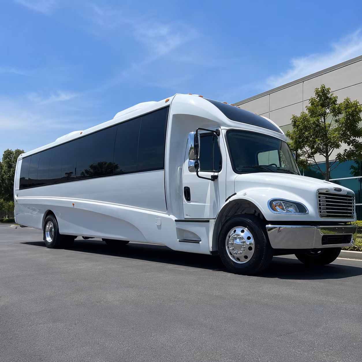 columbia 30 passenger minibus