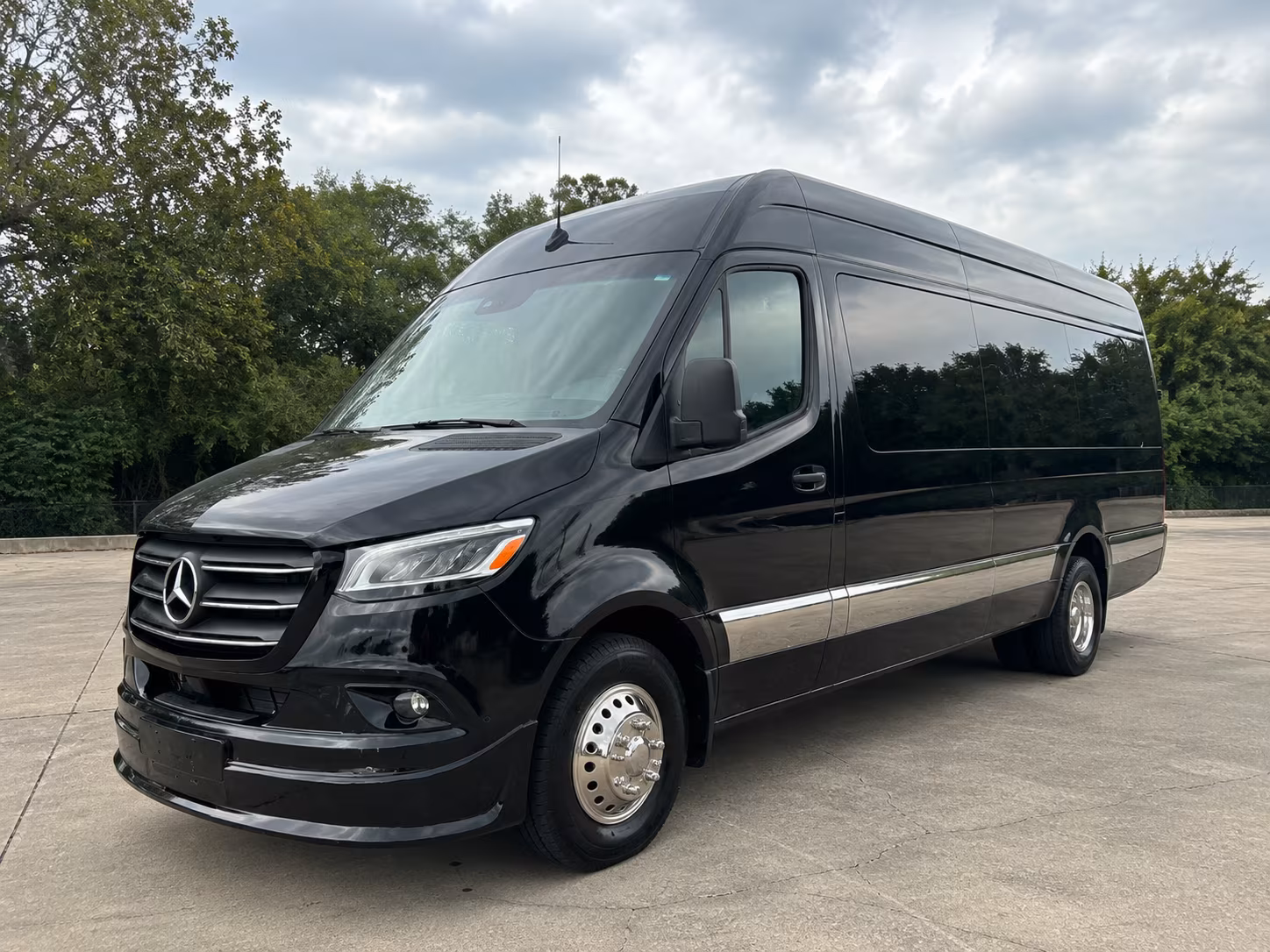 columbia sprinter van with driver